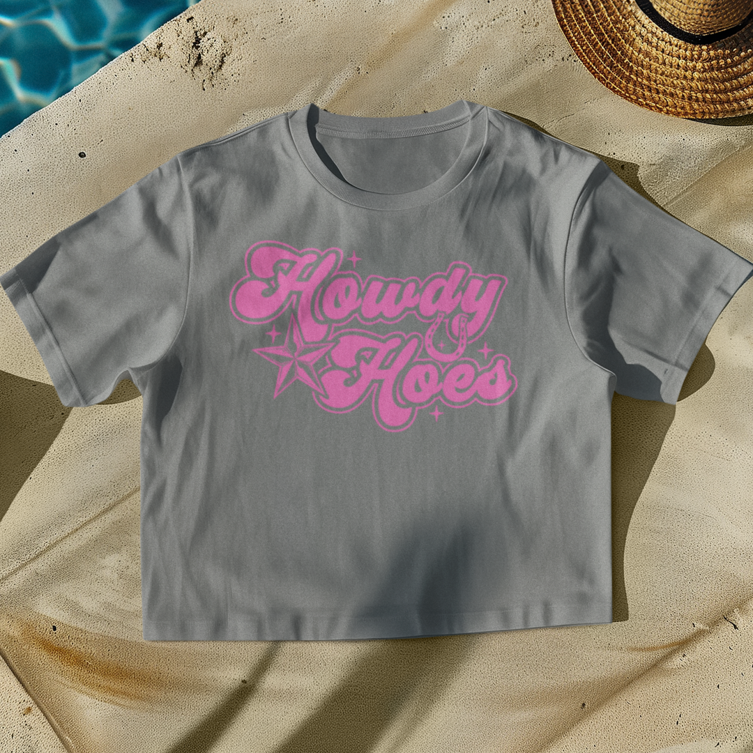 HOWDY HOES CROPPED T-SHIRT