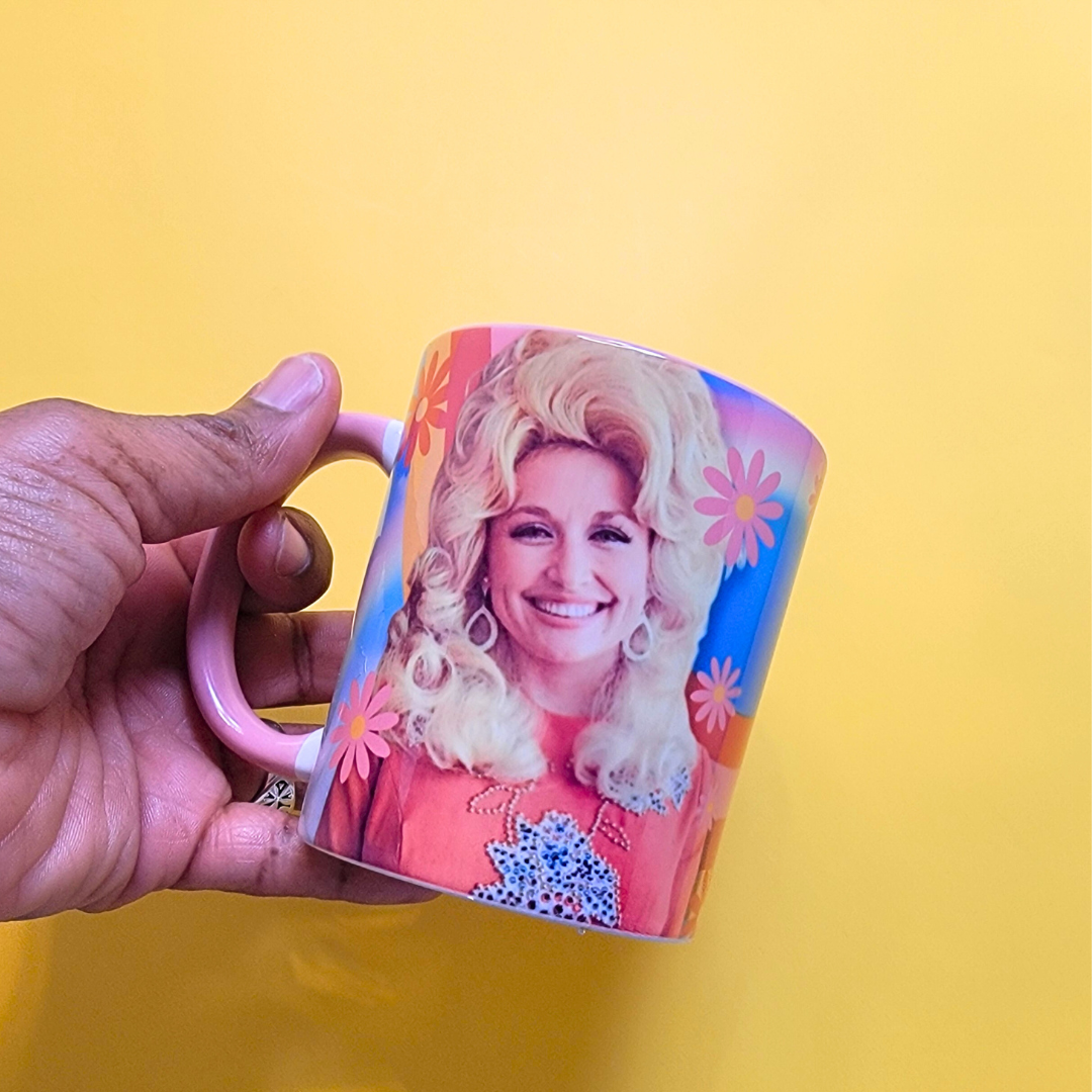 RAINBOW DOLLY MUG