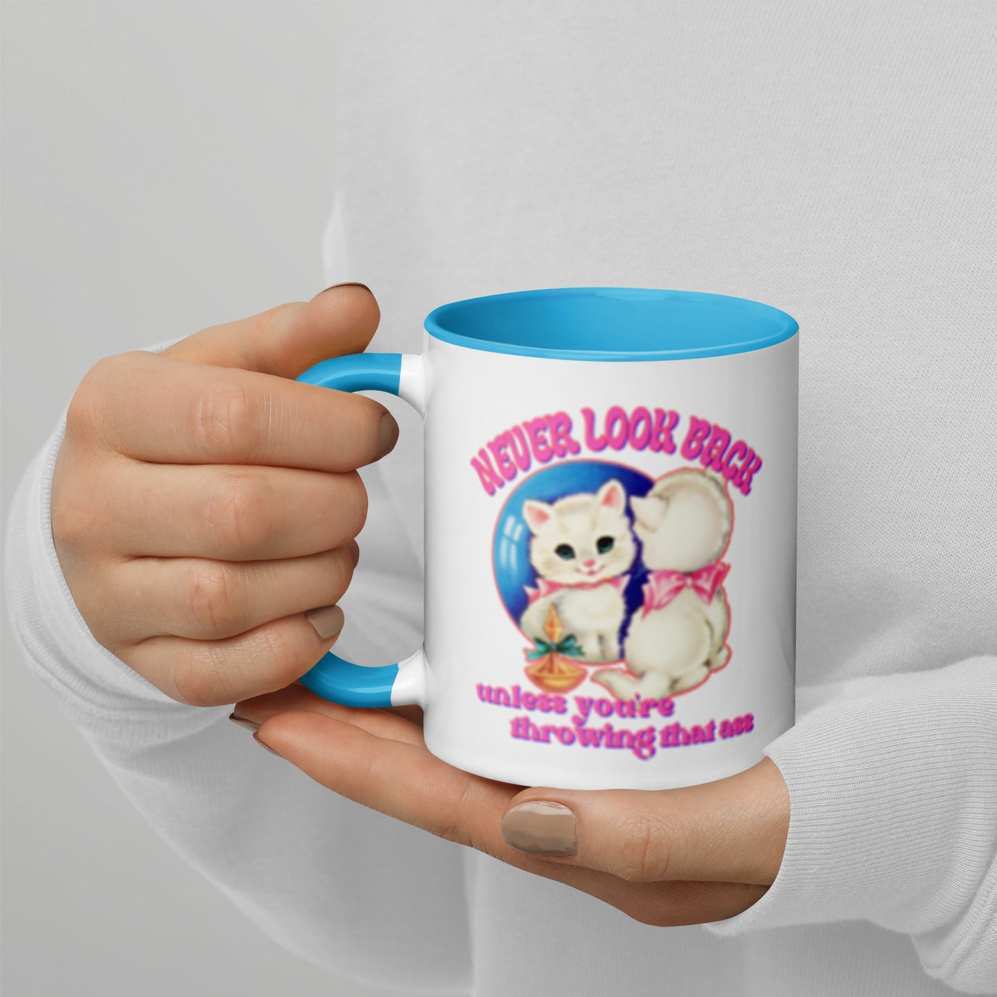 NEVER LOOK BACK COLOR MUG